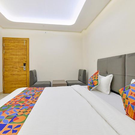Fabhotel Synergy Stays Indore Eksteriør billede